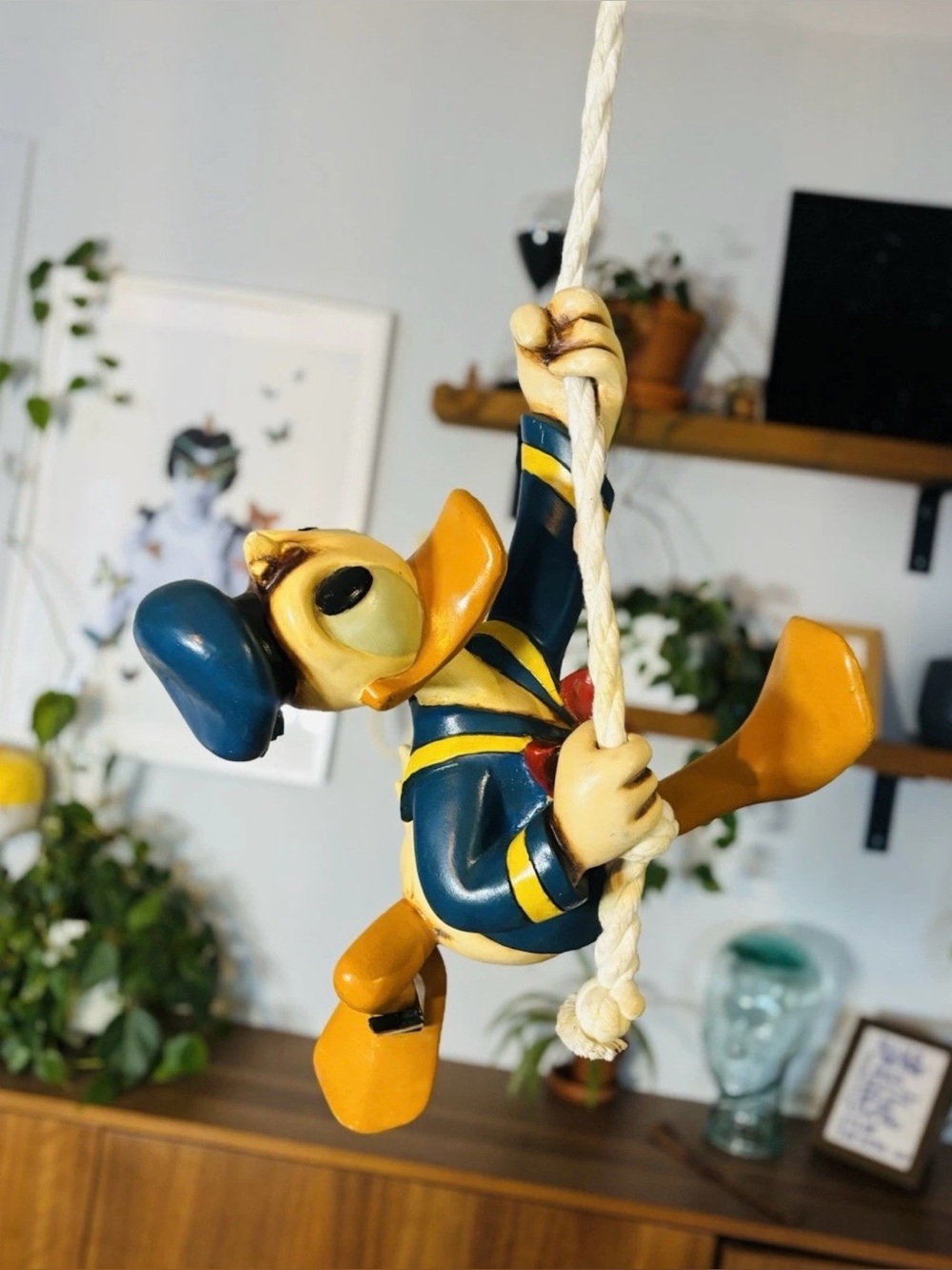 Large Hanging Donald Duck figurine Vintage Disney Piece 18in X 19in Rare Decor